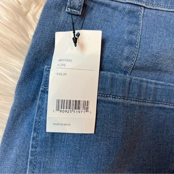 New J BRAND Twisted Seam Detail Flare Jeans Hope NWT Denim 29 - Picture 9 of 13